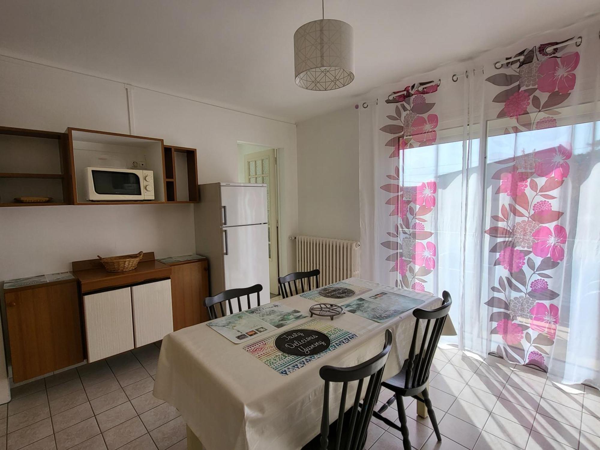 Residence Rose Des Vents Jullouville-les-Pins Bagian luar foto